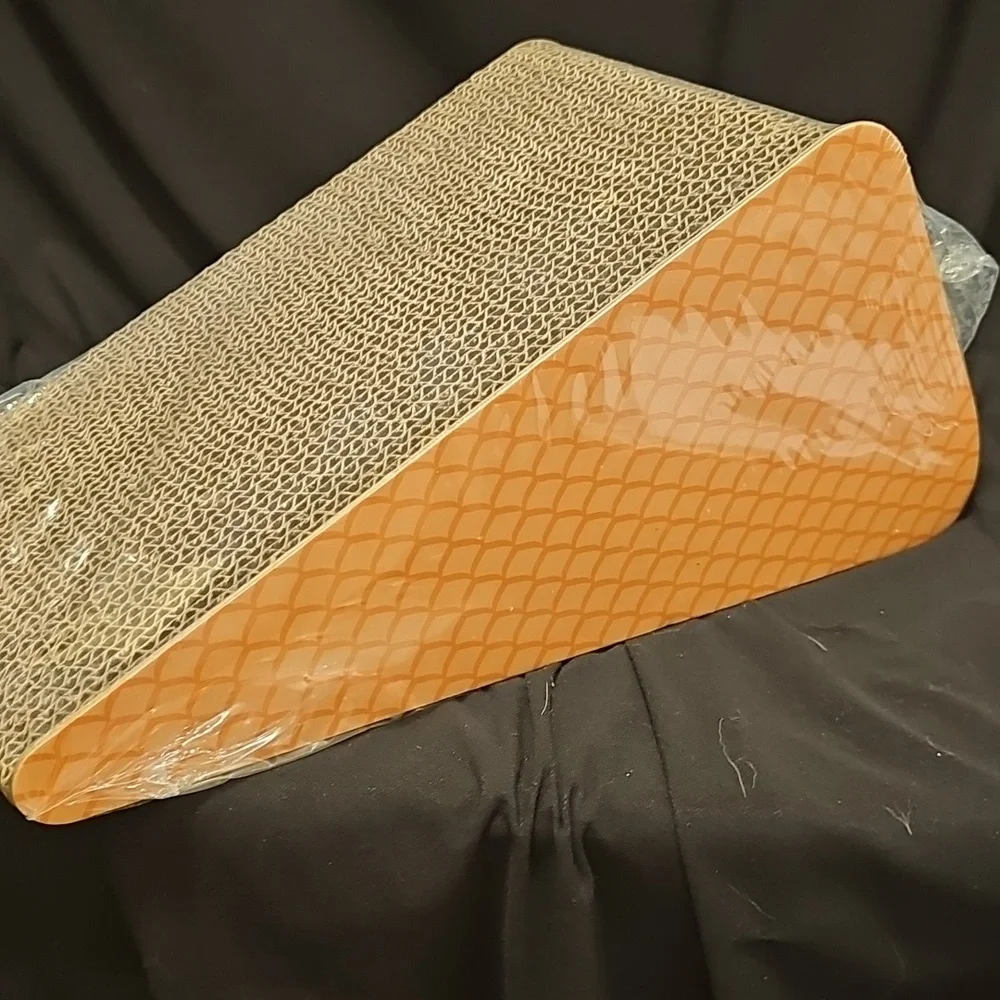 Cat Scratcher with Ball Toy